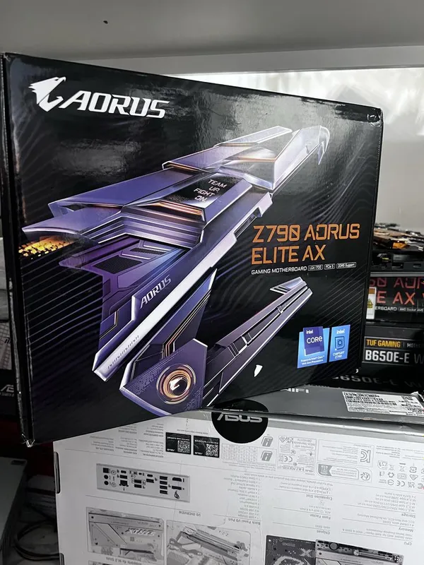 Gigabyte z790 aorus elite B650 aorus elite ax — фото 2 Gigabyte z790 aorus elite B650 aorus elite ax — фото 2