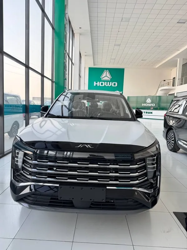 Jac JS8 в наличии