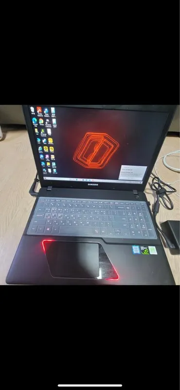Gamer Samsung notebook i7 7-avlod