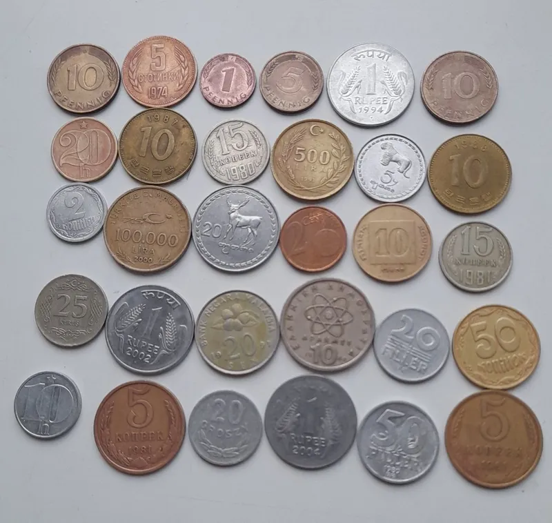 Срочно продам монеты.