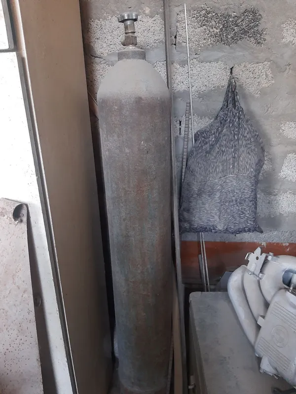 Газ балон,кислородный болон