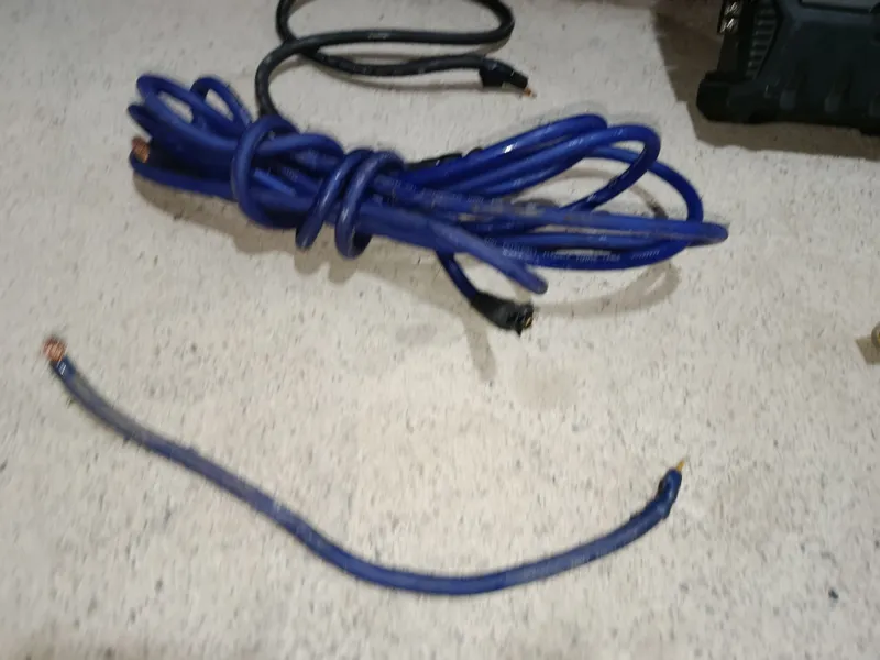 KENWOOD 350W 400.000 som 5 KENWOOD 350W 400.000 som 5