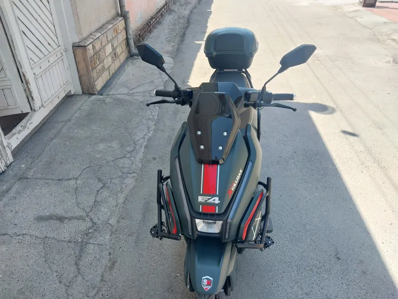 skutr