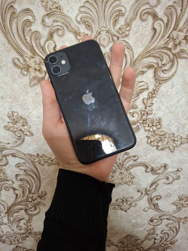 iPhone 11 3 iPhone 11 3