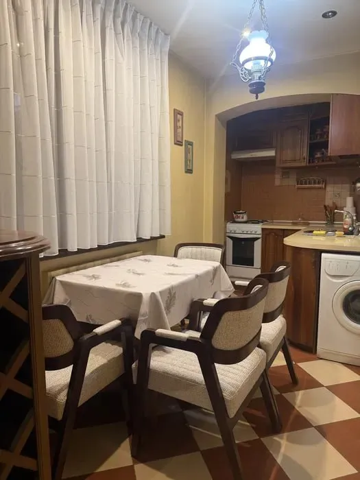 Сдаётся квартира на ЦУМе — фото 3
