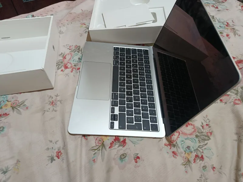 MacBook Air 4 MacBook Air 4