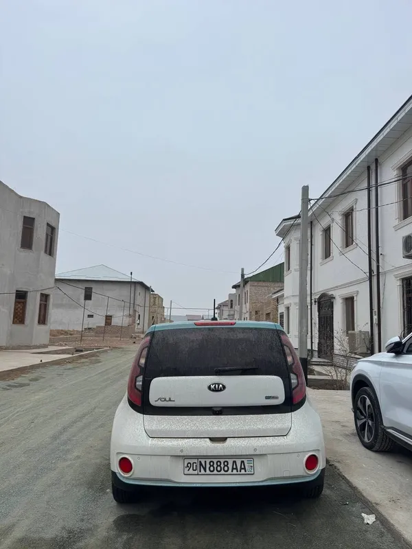 Kia Soul Elektrokar sotiladi / Продаётся Kia Soul Электрокар — фото 3