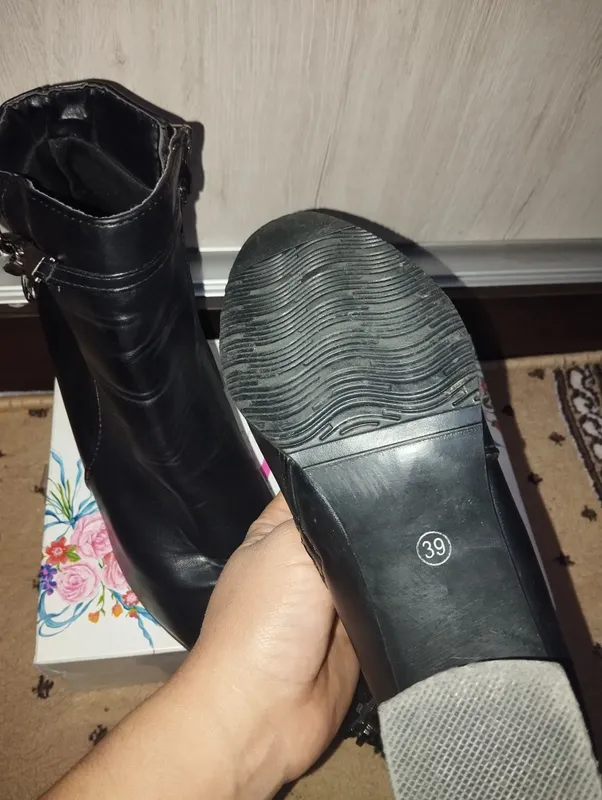 Polsapog koʻp kiyilmagan 3 Polsapog koʻp kiyilmagan 3