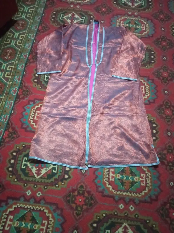 Paranji Antikvarni Sotiladi Yaxshi Saqlangan