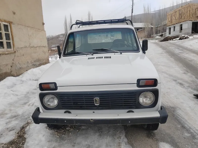 Niva sotiladi Adres Qashqadaryo Shaxrisabz tumani