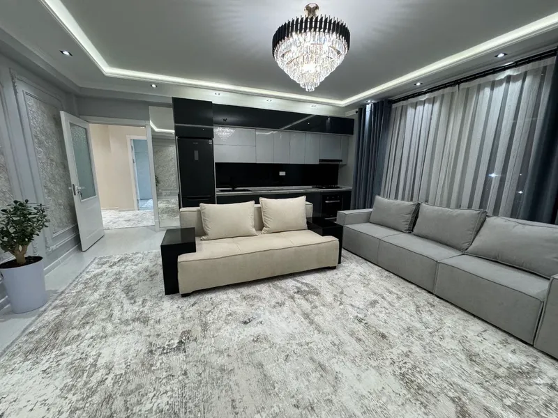 3 xonali kvartira, 92 m2, Yakkasaroy 4