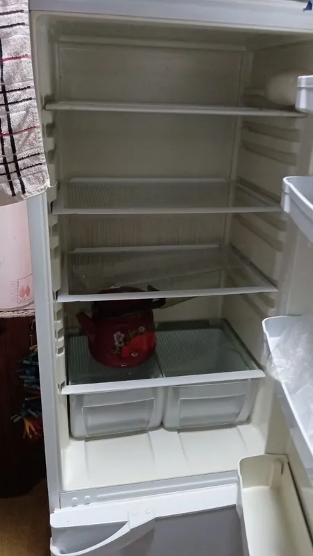 Продается холодильник indesit — фото 1