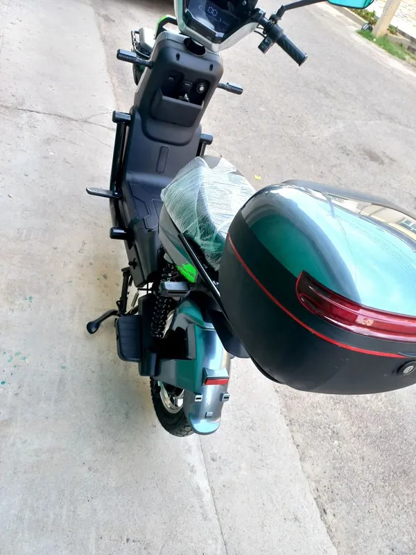 Skuter moped sotiladi 4
