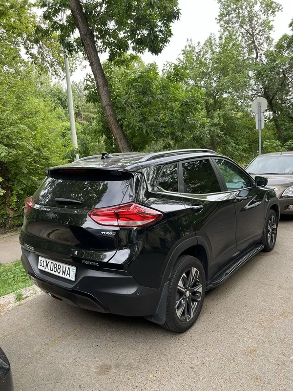 Tracker Premier Plus — фото 1