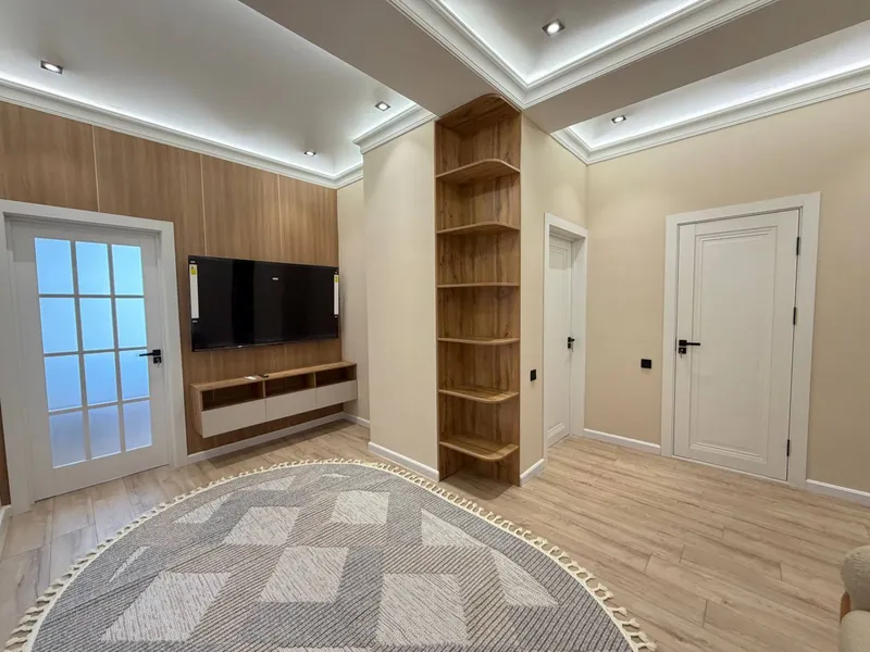 Yunusobod 8-kvartal, yangi qurilishdagi kvartira sotiladi 1