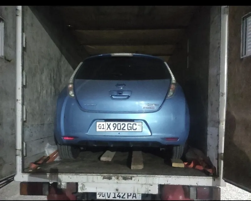 Электромобиль Ниссан Лиф. Elektromobil Nissan Leaf 5