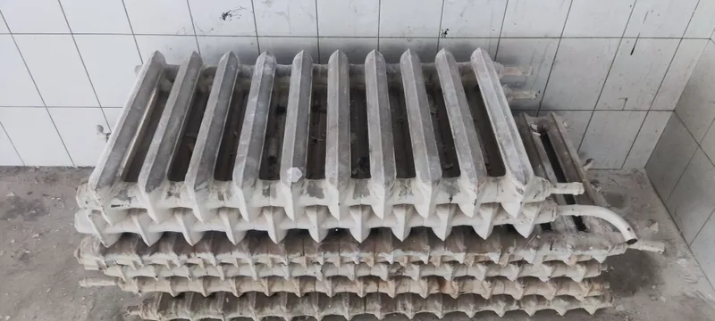 radiator qo'girgalar va qatyol sotiladi