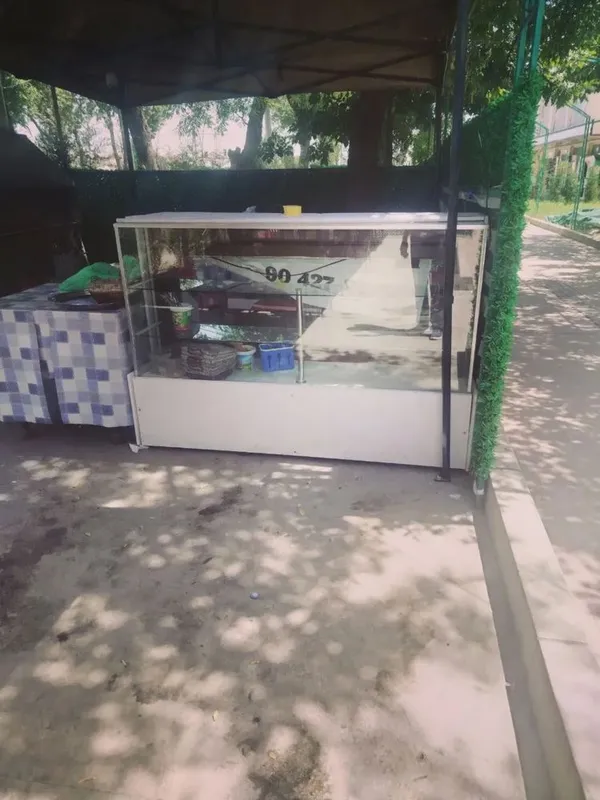 Холодильник сотилади