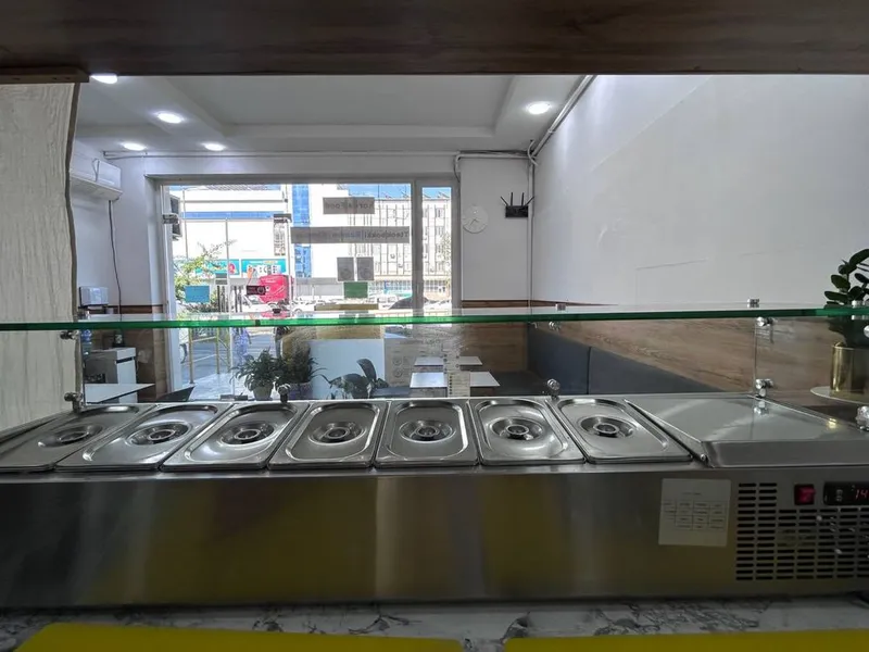 Hotdog yoki kichkina bizneslar uchun salatniy holodilnik 1
