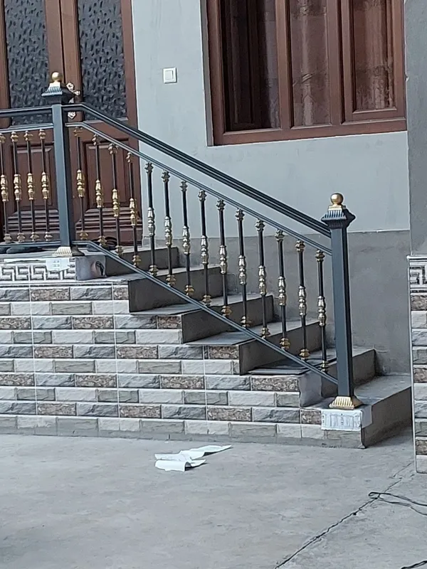 Darvoza yasaw kraska qiliw reshotka naves taxlaymz 5