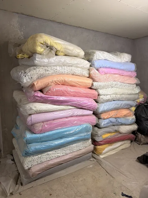Material. 1 Material. 1