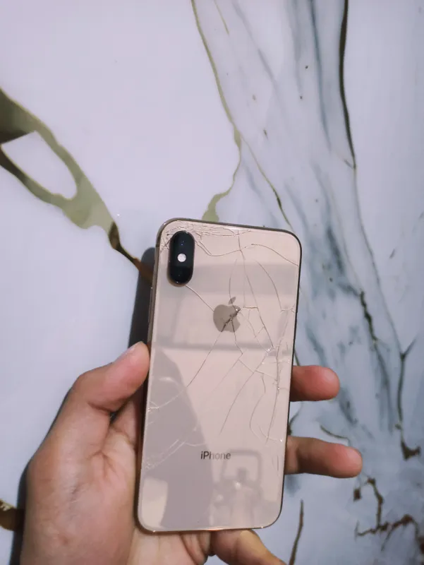 iPhone XS
