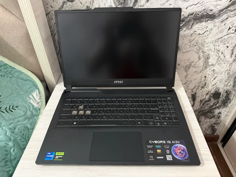 Игровой ноутбук MSI Cyborg 15A13V — фото 2