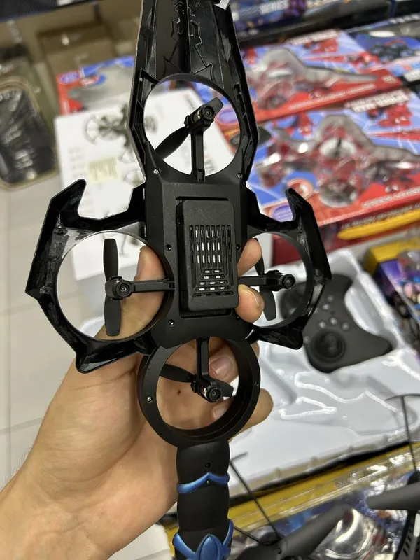 Dron,qilich korinishida, 20metr balanlikka 50 metr uzoqlikka boradi 2 Dron,qilich korinishida, 20metr balanlikka 50 metr uzoqlikka boradi 2