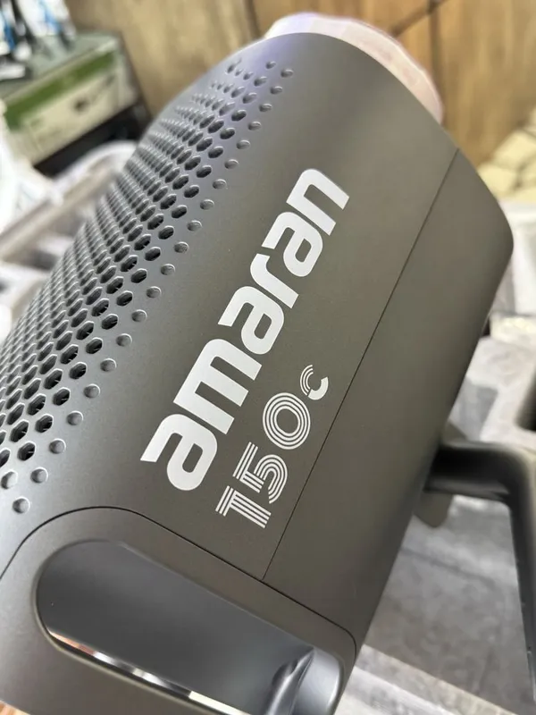 Amaran 150C bi color+RGB. Ideall holatda 1 oy kafolat . 5 Amaran 150C bi color+RGB. Ideall holatda 1 oy kafolat . 5