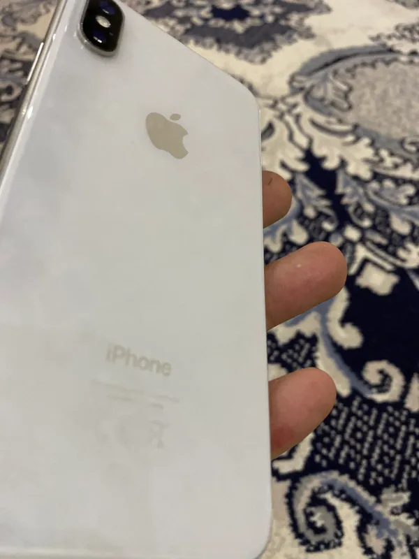 iPhone X 64 2 iPhone X 64 2