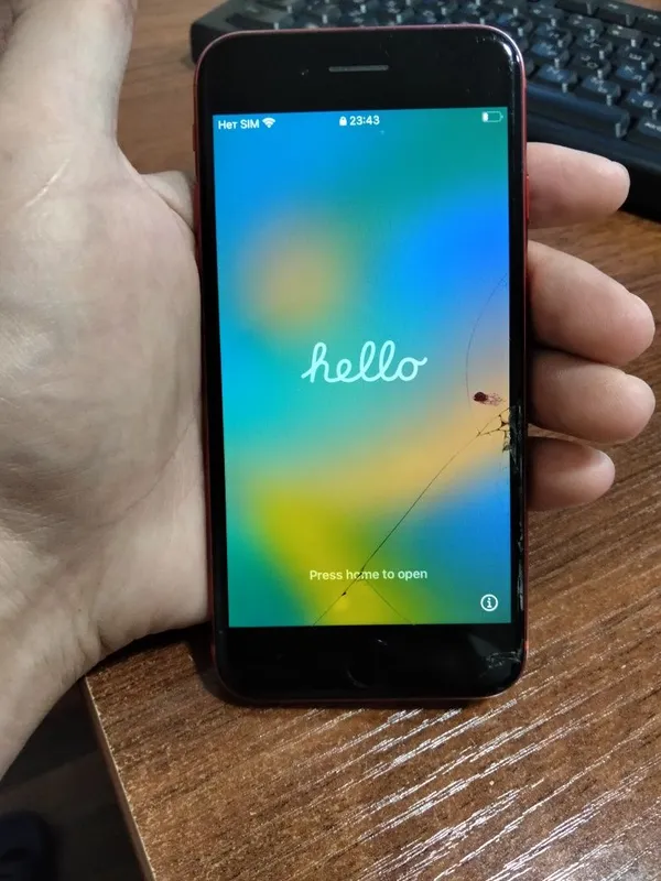 iPhone 8 sotiladi