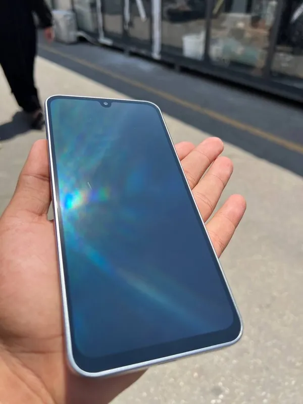 Samsung A17 — фото 1