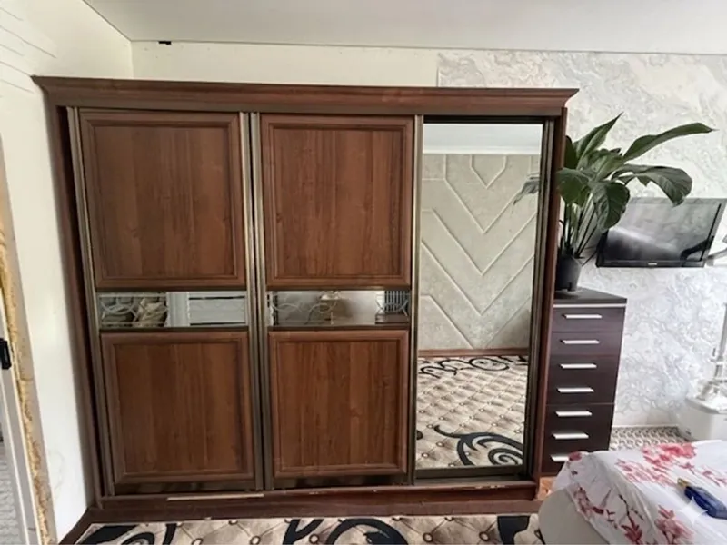 Продаётся мебель 1 Продаётся мебель 1