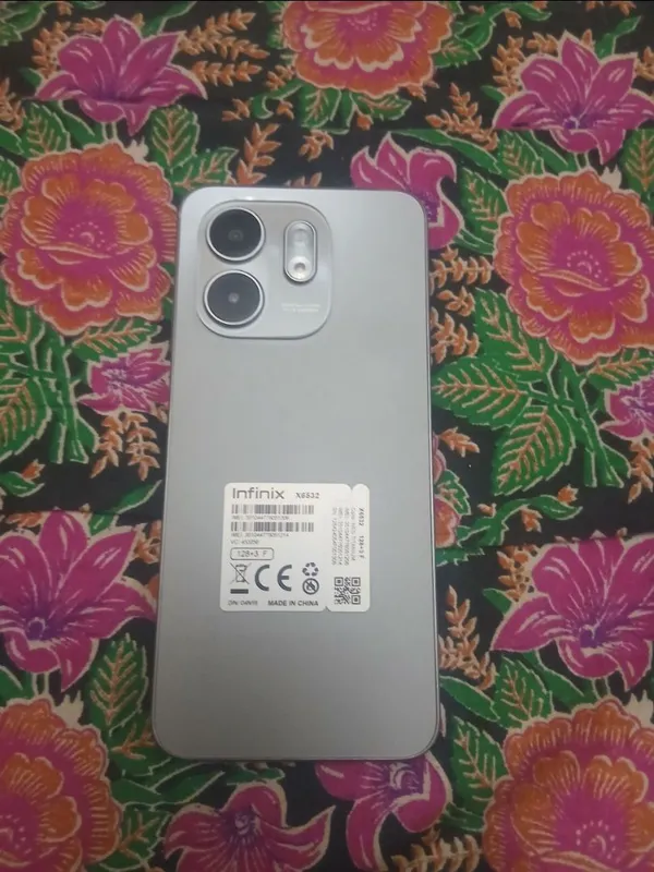 Infinix Smart 9 telefoni sotiladi — фото 1