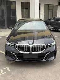 BMW i5 35L Naqd va nasiya savdoga