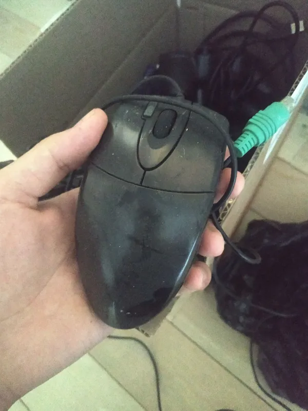 Video karta 1GB Gt 220 Mishka x7 serie klawyetura naushnik — фото 1