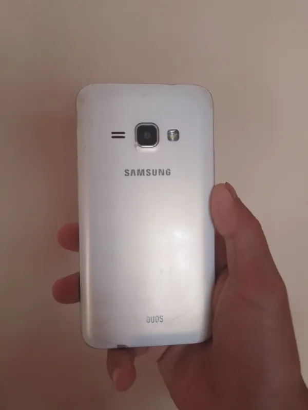 samsung galaxy J1.6 ishalydi — фото 1