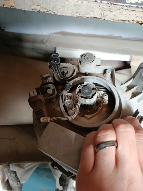 Matiz oldi fara rabochi holati ortacha Mi2 led lampuchkasi ham bor — фото 2