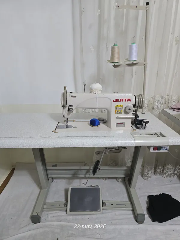 Juita 9800 tikuv mashinasi sotiladi