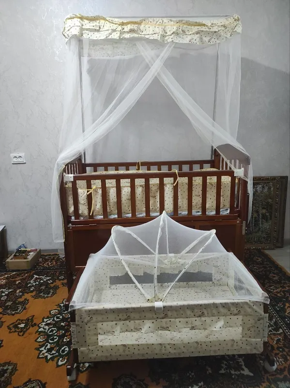 Детская кроватка