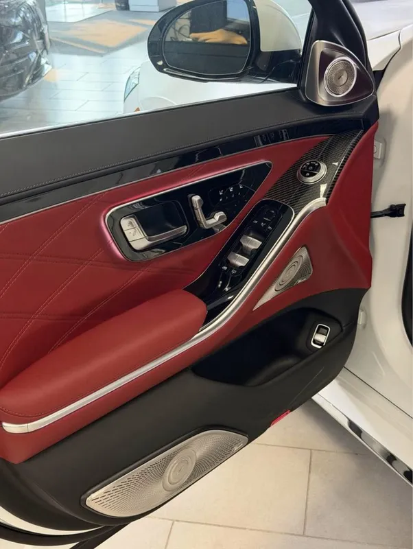 Mercedes-AMG S 63 E Performance 2026 9 Mercedes-AMG S 63 E Performance 2026 9