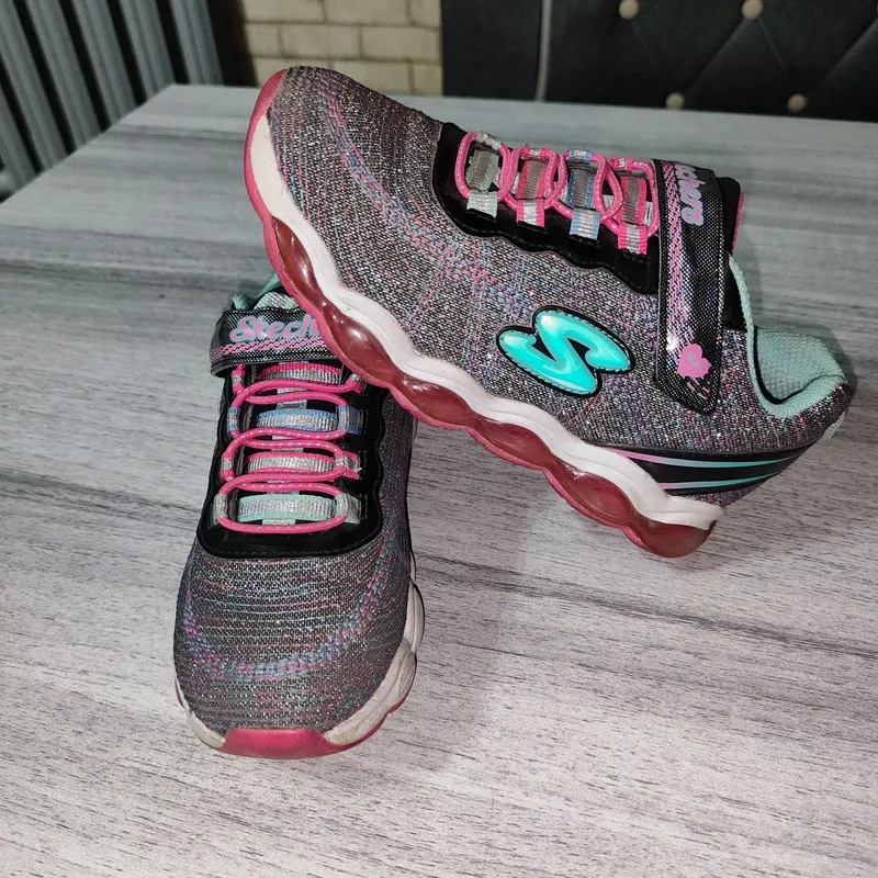 Детские кроссовки Skechers
