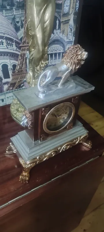 Сувенирные часы продам — фото 2