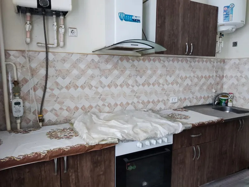 2 хонали янги қурилган уй сотилади