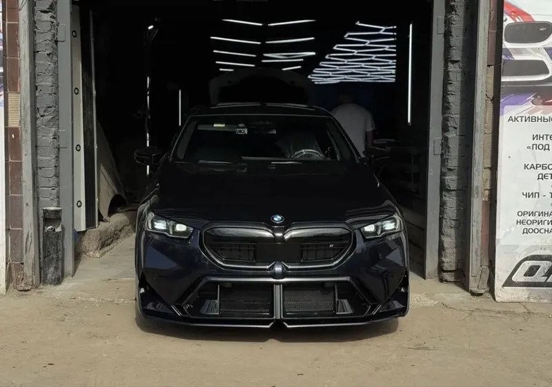 Обвес BMW I5 G60 в стиль G90 M5