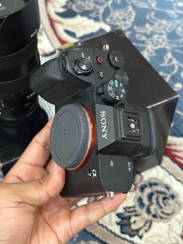 Sony A7 IV 24-105mm Obektiv 2bater Manaput 4