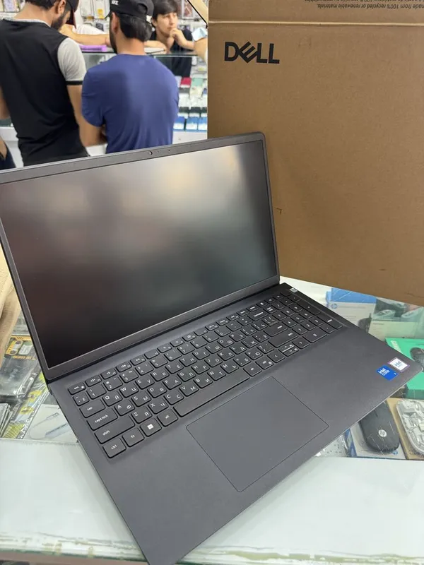 Dell core3-100U 8/512 15.6 FHD Ips 120Hz 2