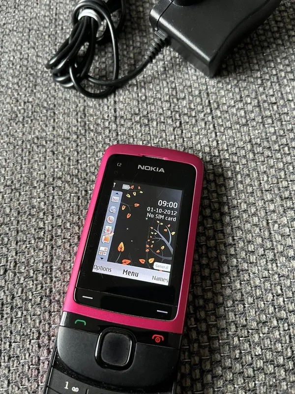 nokia c2-05 zor sostayaniyada 2