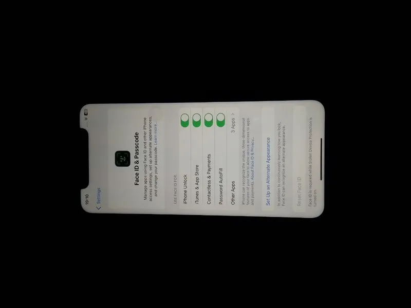 Корпус Iphone Xr 16 pro (write), белый цвет 4