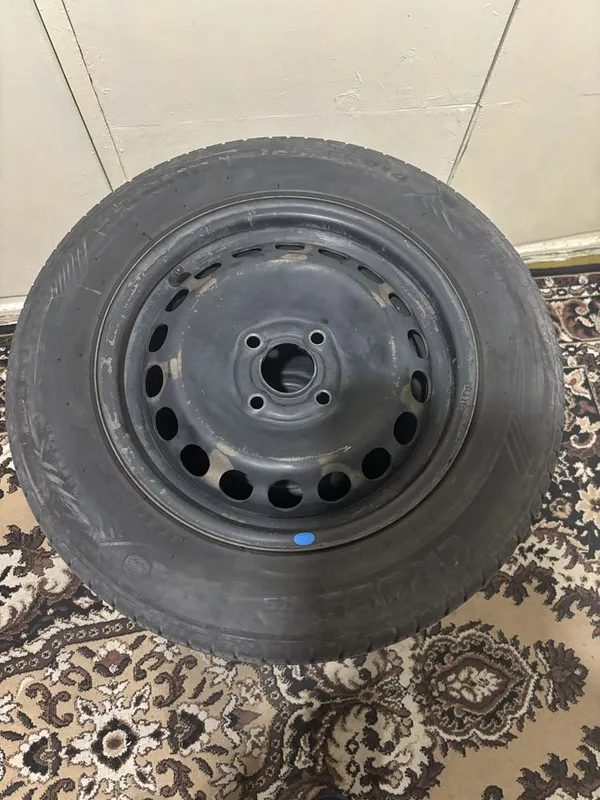 Продам колеса R14 185/65 стояли на нексии.